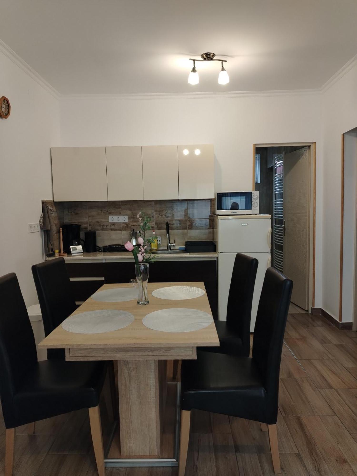 Kaptarko Apartmanhaz Demjén Εξωτερικό φωτογραφία